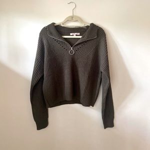 Hunter Green Cropped Sweater
